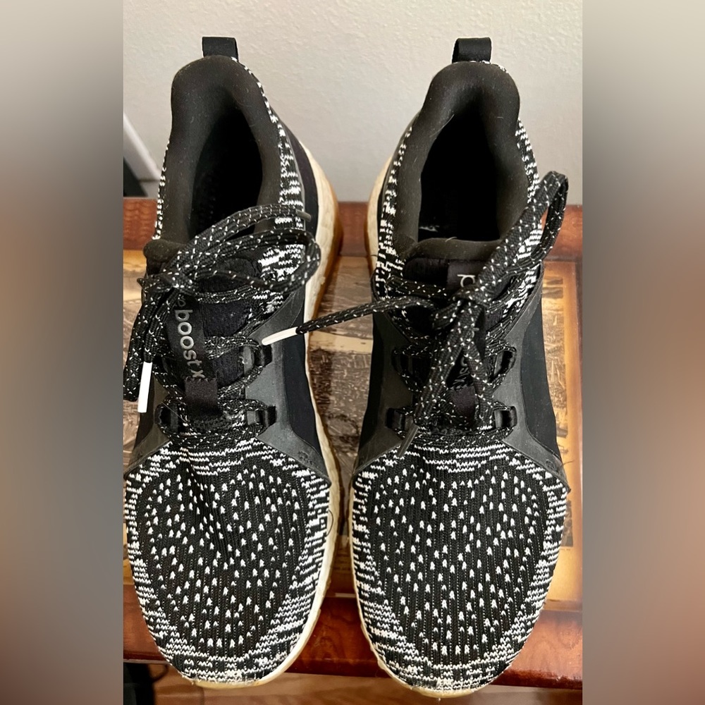 Adidas sneakers Size 9 women